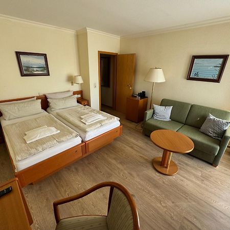 Hotel Garni Seeschloesschen Kolpinsee Dış mekan fotoğraf