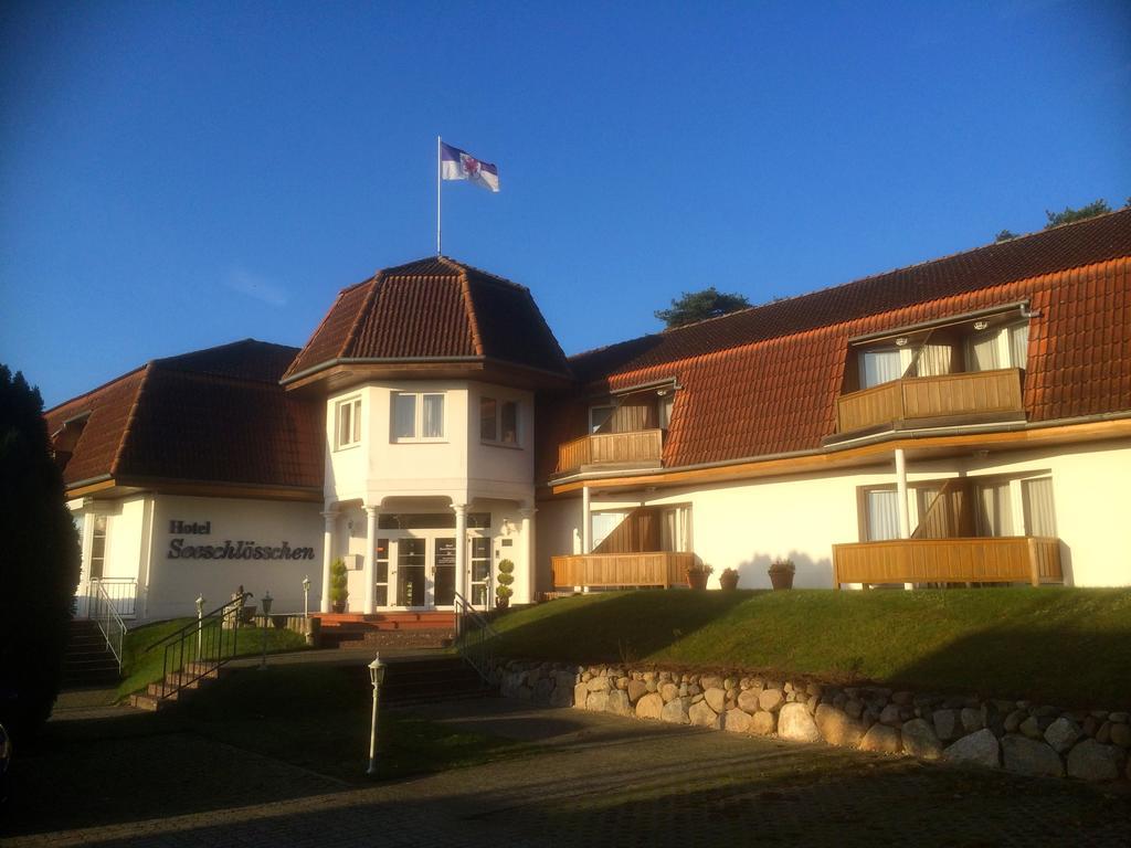 Hotel Garni Seeschloesschen Kolpinsee Dış mekan fotoğraf