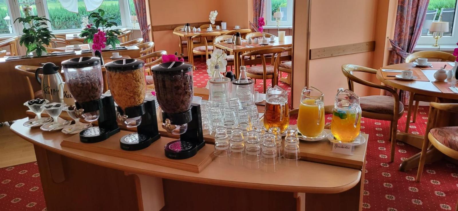 Hotel Garni Seeschloesschen Kolpinsee Dış mekan fotoğraf